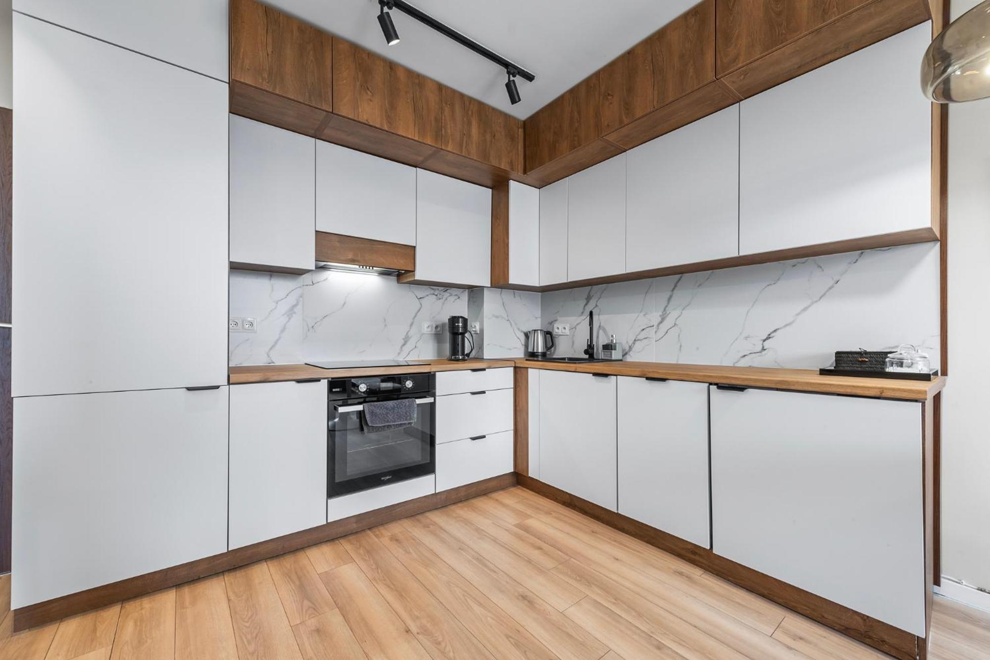 Rentplanet - Apartament Miedzynarodowa Warszawa Exteriör bild